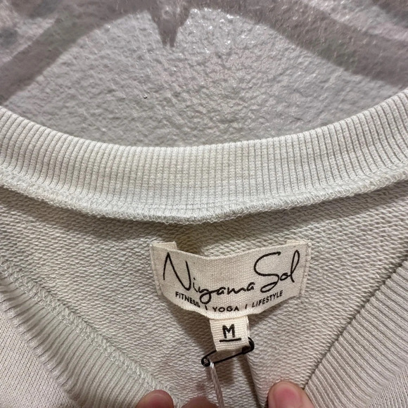 Niyama Sol crop kimono sweatshirt in stone Size Medium Yoga Athleisure - Picture 10 of 10